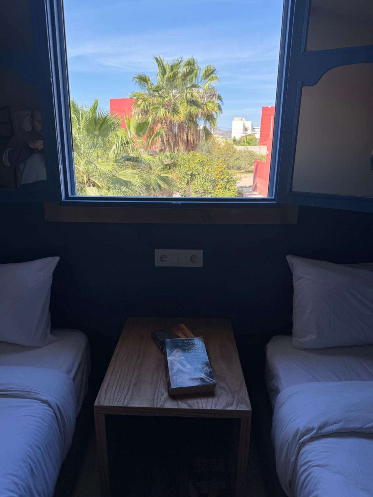 Tamraght Playa Del Sol Surf House 호스텔 외부 사진