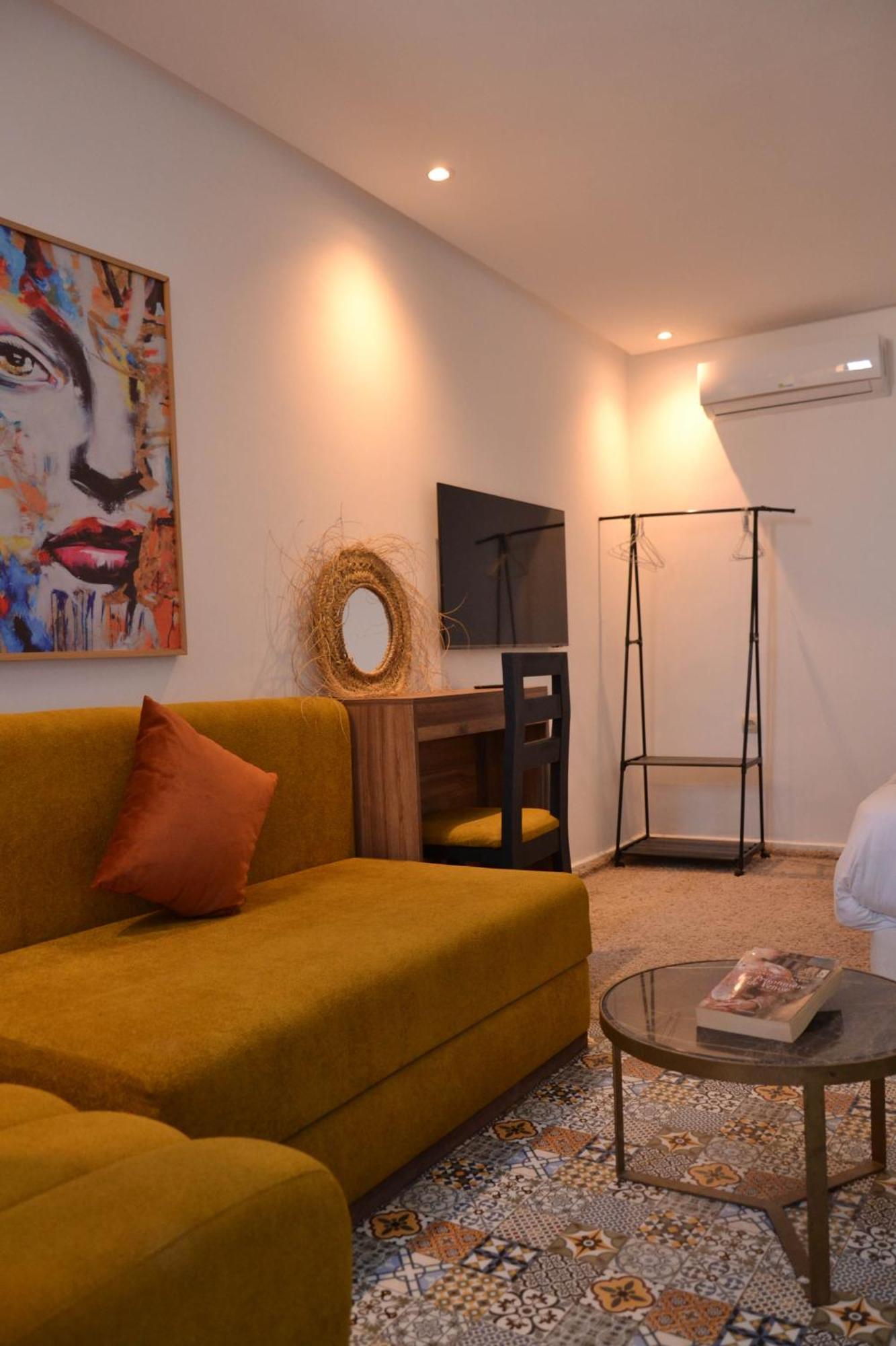 Tamraght Playa Del Sol Surf House 호스텔 외부 사진