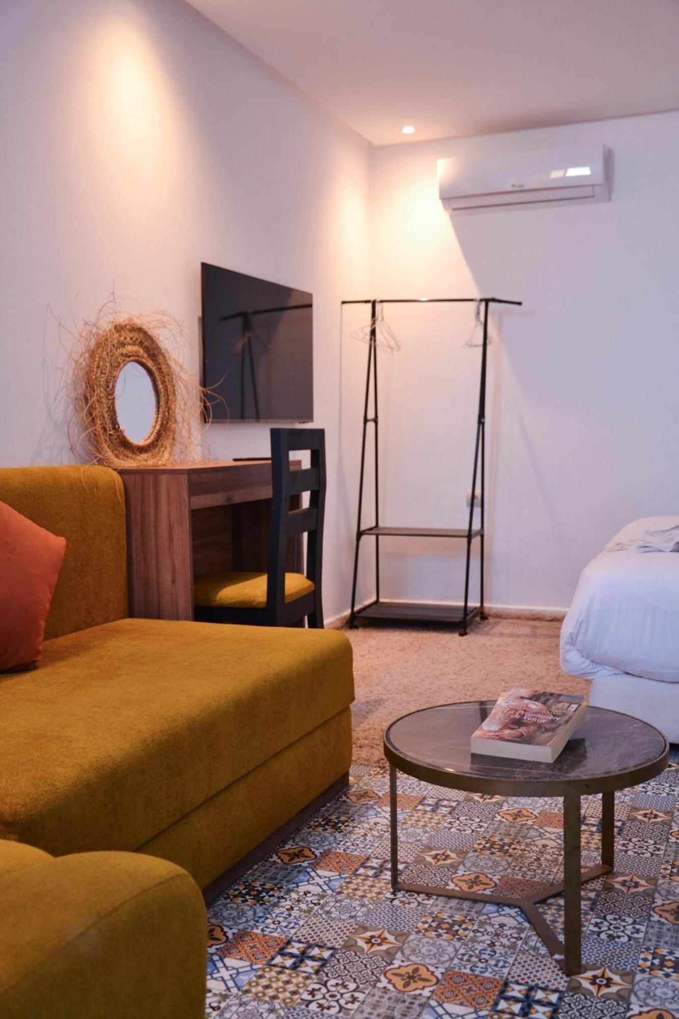 Tamraght Playa Del Sol Surf House 호스텔 외부 사진